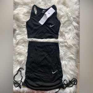 Women’s Designer Skirt Set